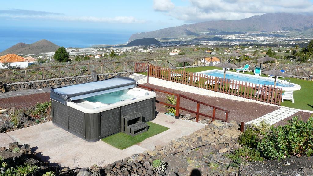 לוס יאנוס דה אריאדנה Apartamentos Fuente La Teja & Spa חדר תמונה