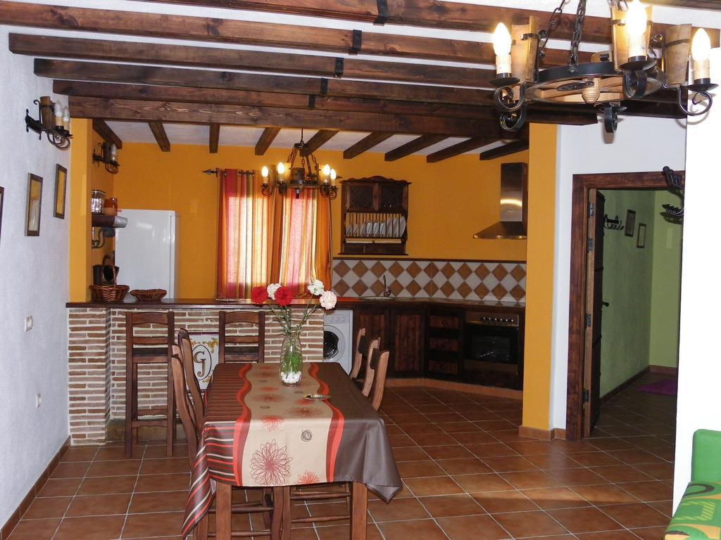 לוס יאנוס דה אריאדנה Apartamentos Fuente La Teja & Spa חדר תמונה