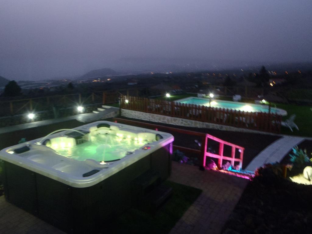 לוס יאנוס דה אריאדנה Apartamentos Fuente La Teja & Spa חדר תמונה